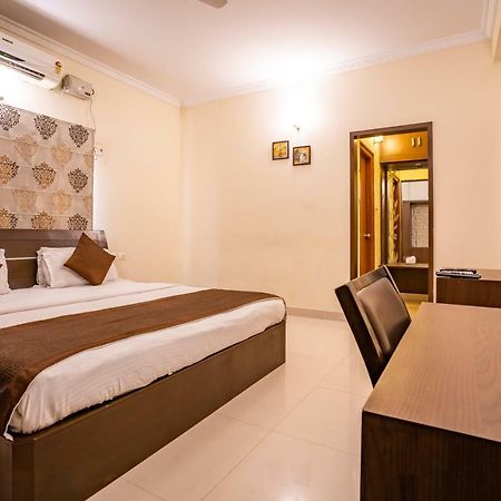 Blueberry Service Apartments Hyderabad Bagian luar foto