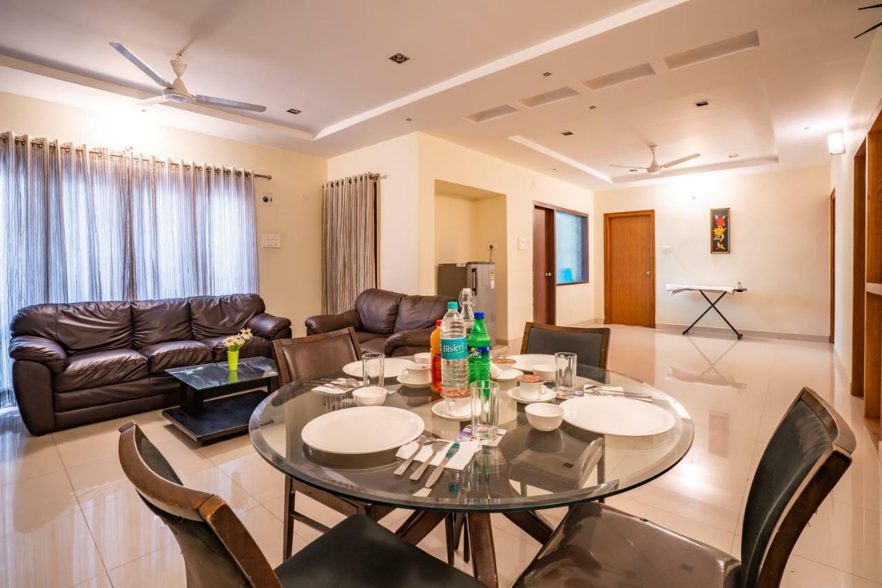 Blueberry Service Apartments Hyderabad Bagian luar foto
