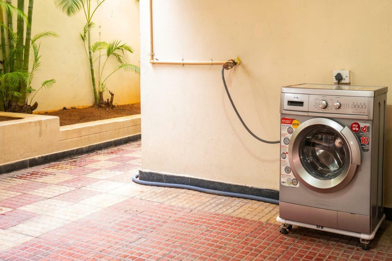 Blueberry Service Apartments Hyderabad Bagian luar foto